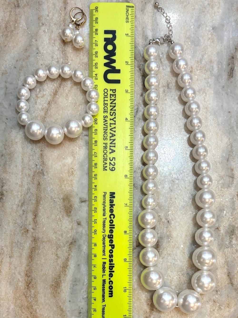 NEW! Faux Pearls - Picture 2 of 3